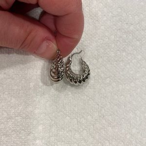 Talbots silver tone earrings